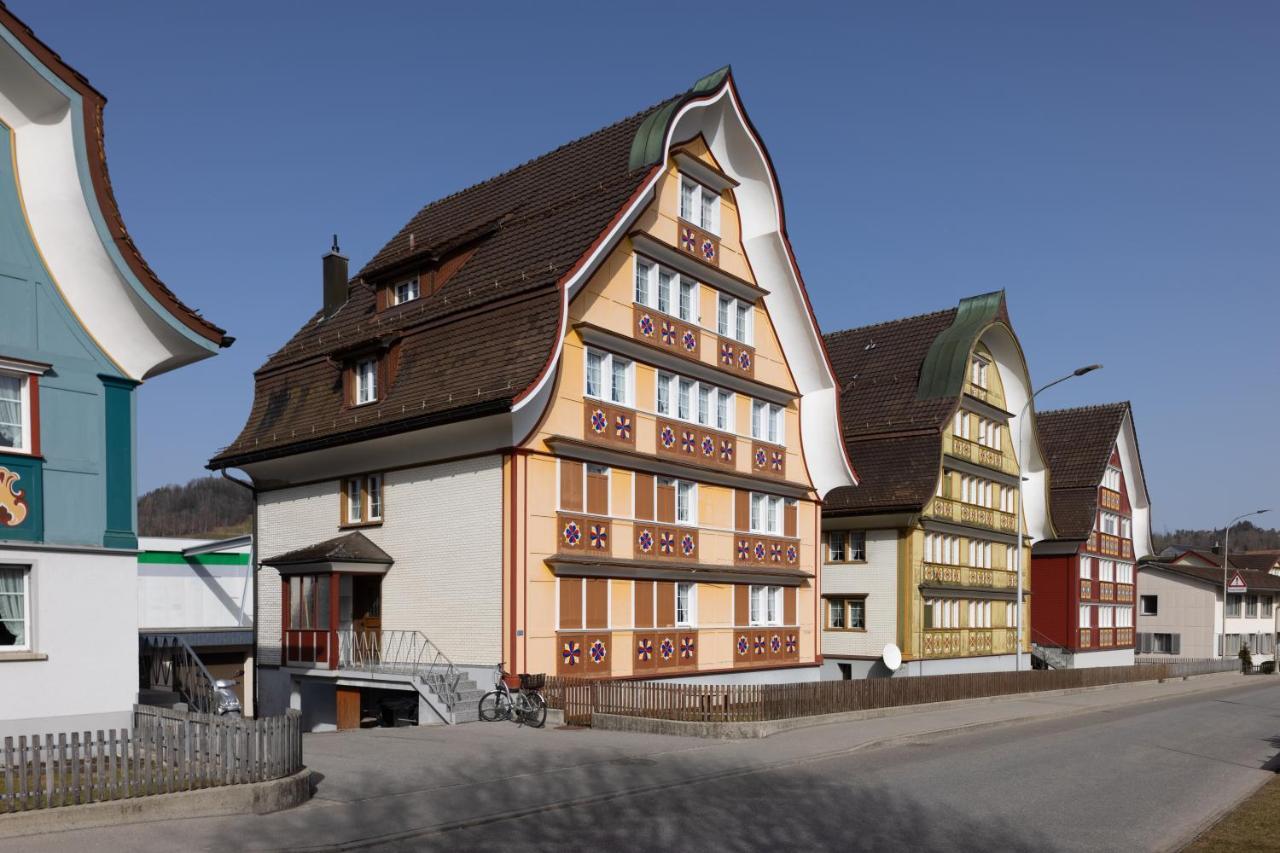 Blattenheimat - im traditionellen Appenzeller Haus Exterior foto